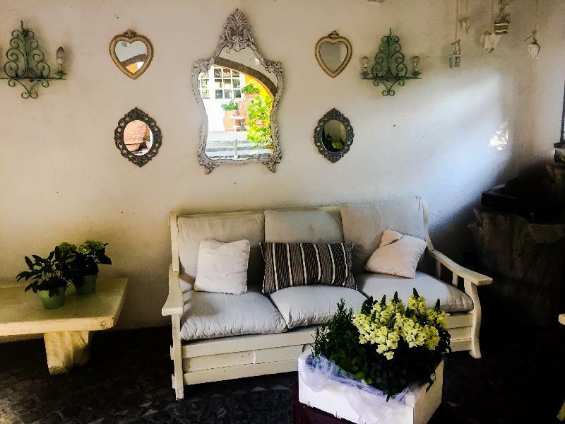 Hotel La Locanda Dei Ciocca Grottaferrata Buitenkant foto