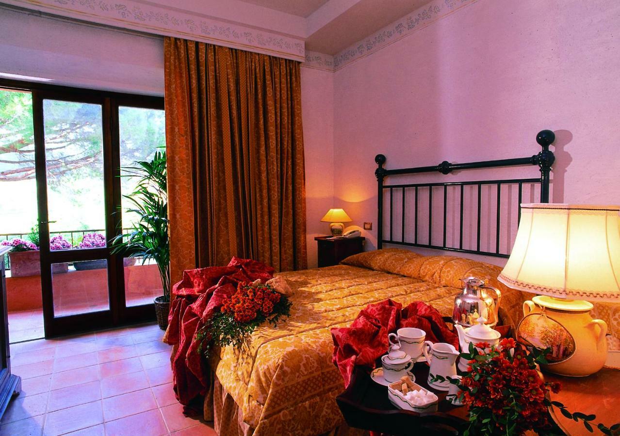 Hotel La Locanda Dei Ciocca Grottaferrata Kamer foto